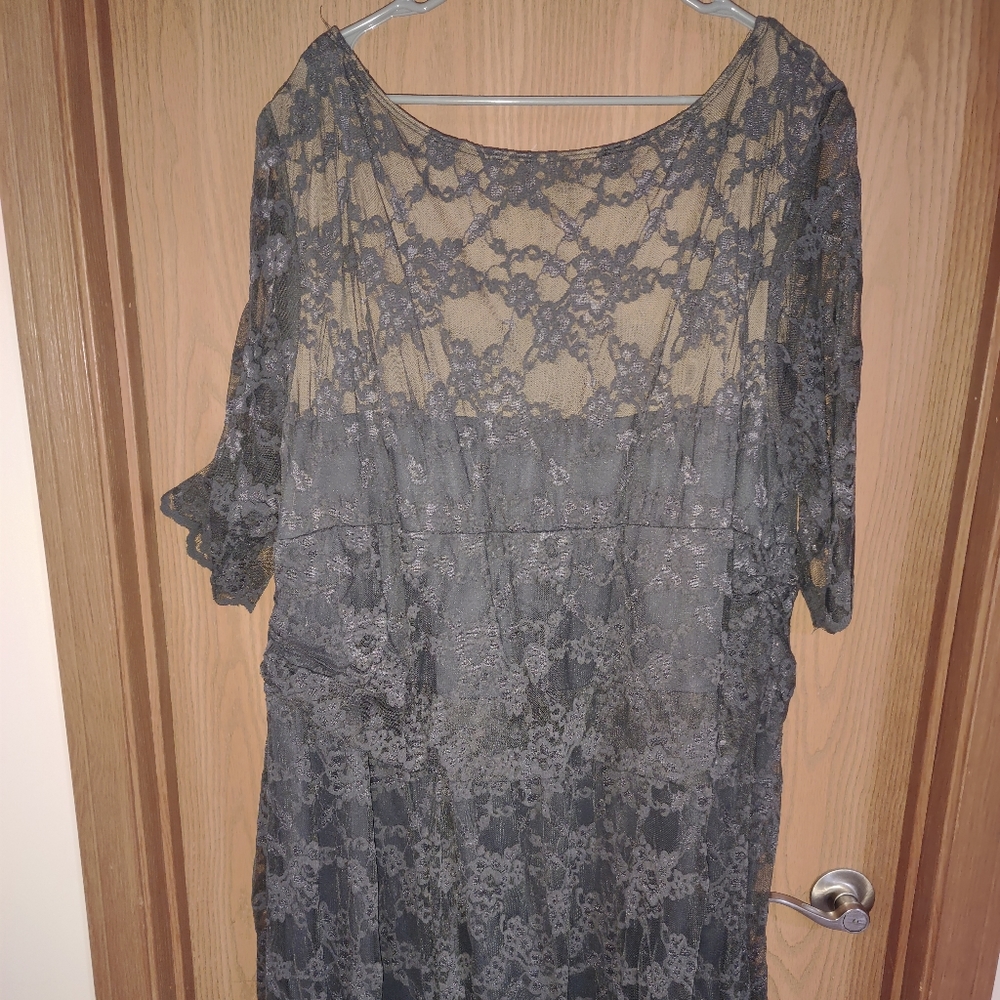 Avenue Dress